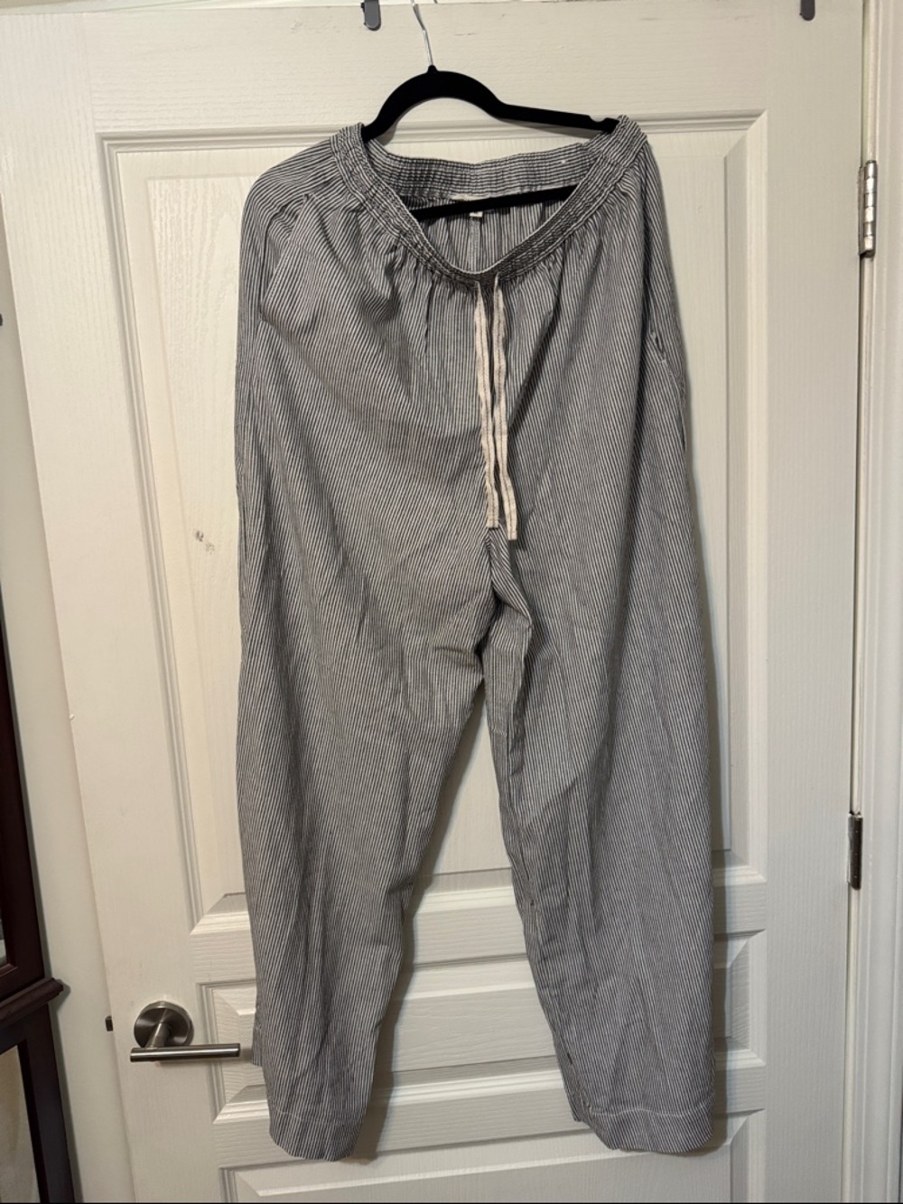 Max Studio Light Gray Wide-Leg Drawstring Pants